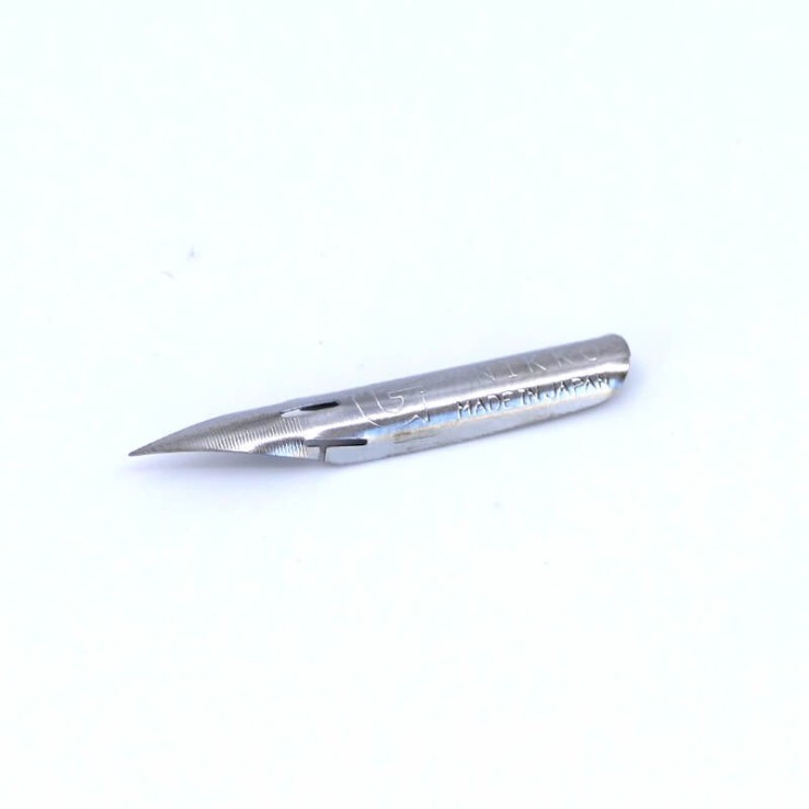 Nikko G nib per la calligrafia moderna