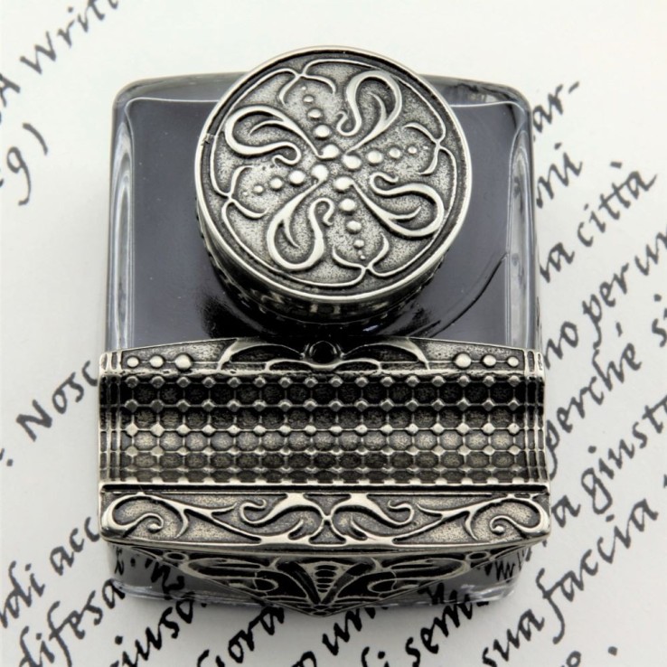 Decorative bronze inkwell with balcony pen rest by Bortoletti
